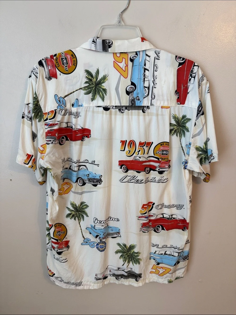 Paradise Found Hawaiian Classic 1957 Chevrolet Shirt 🌴Vintage? Size Medium